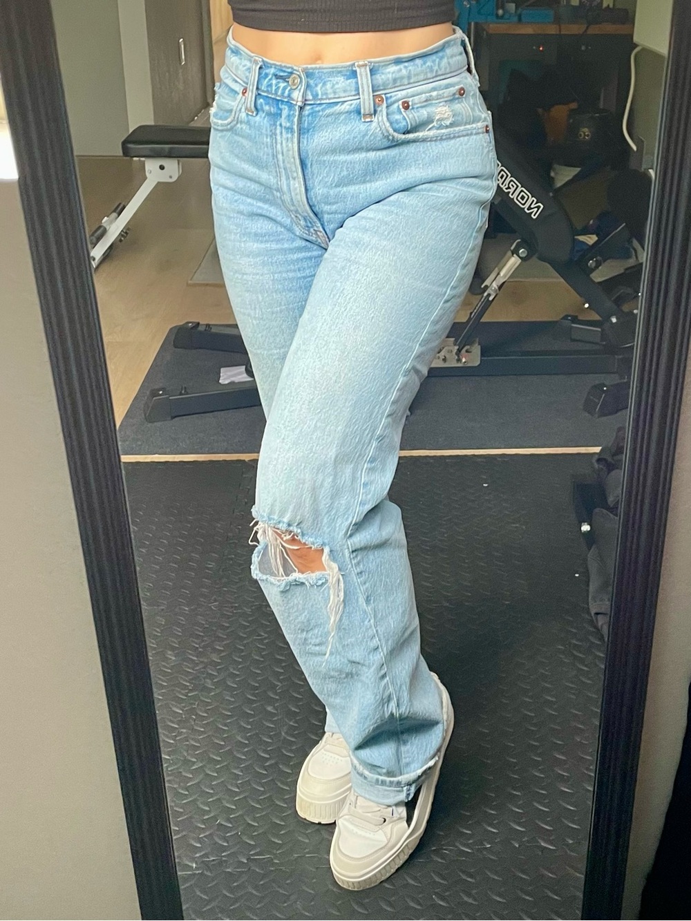 The 90s Relaxed Jean